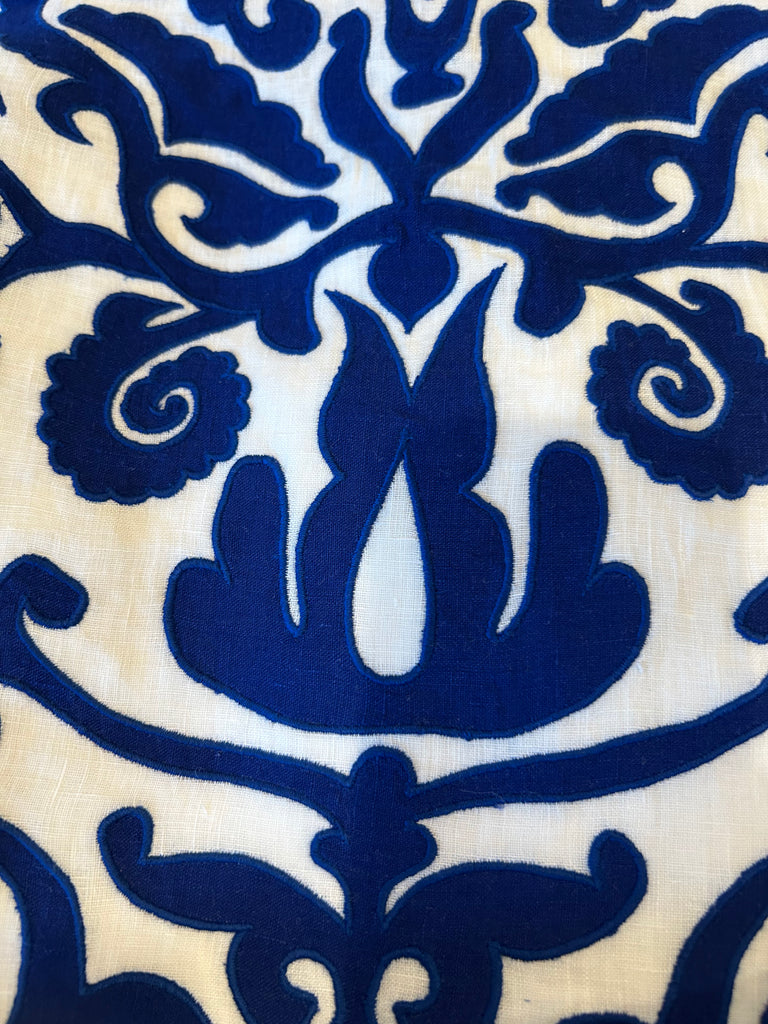 BENARAS~ White/Royal blue kaftan 24876