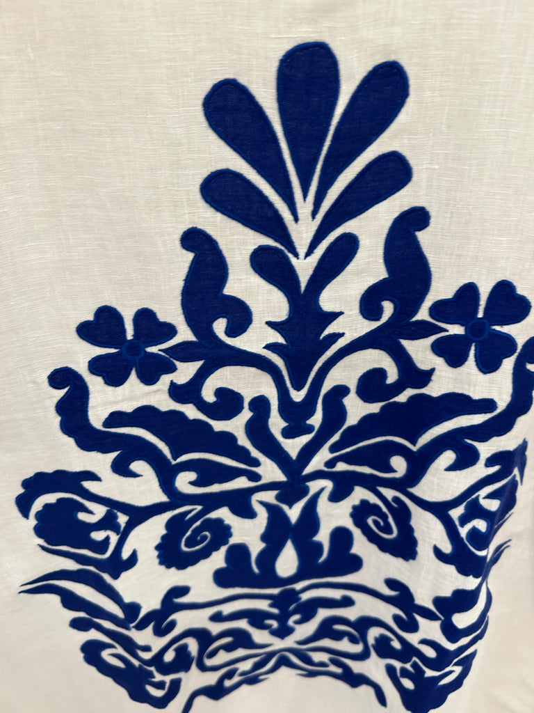 BENARAS~ White/Royal blue kaftan 24876