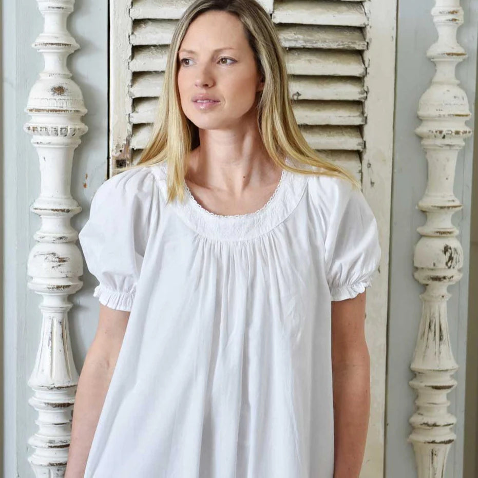 POWELL CRAFT~ puffed sleeve nightdress