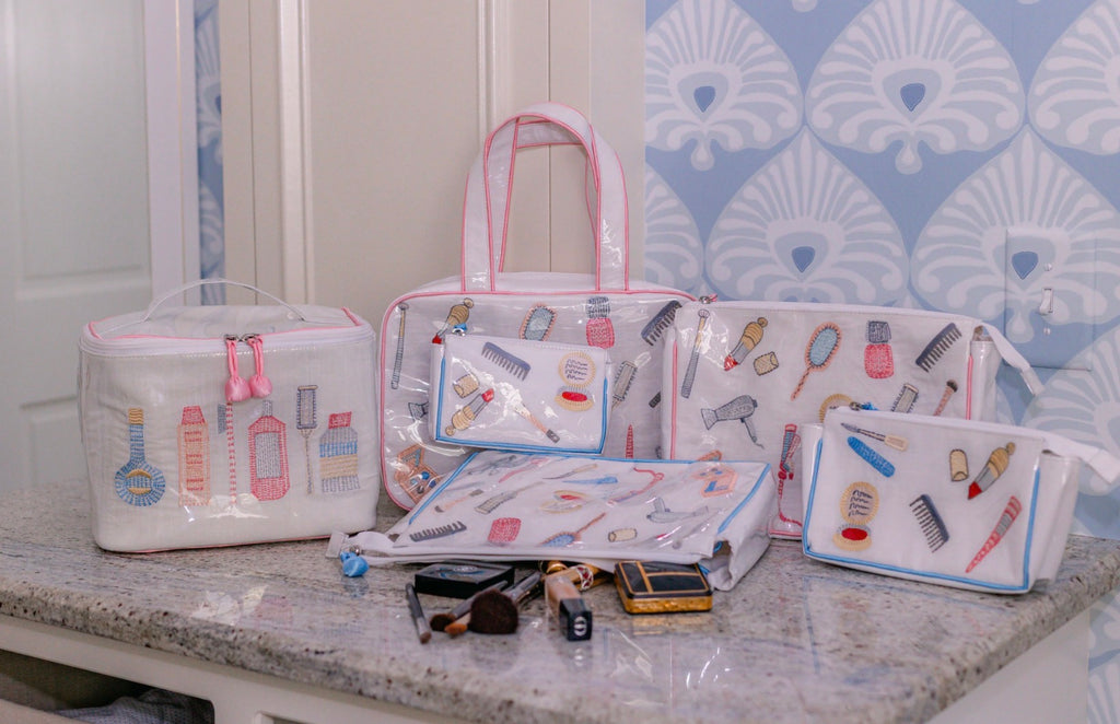 LENORA~ Essentials Hanging travel bag