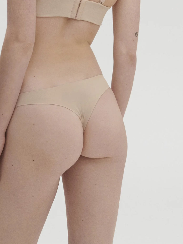 SIMONE PERELE ~ Essentiel Tanga