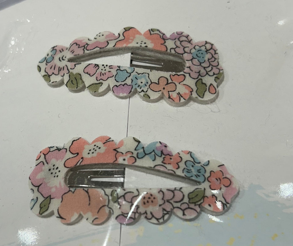 ACCESSORIES~ Hair clips