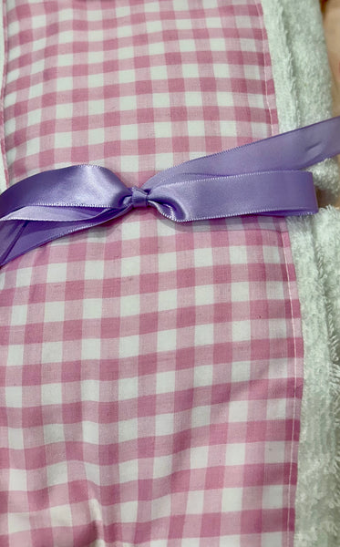 LORILYN CO~ Hooded towel w assorted print hood