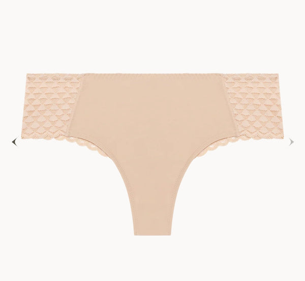 SIMONE PERELE~ Subtile shorty