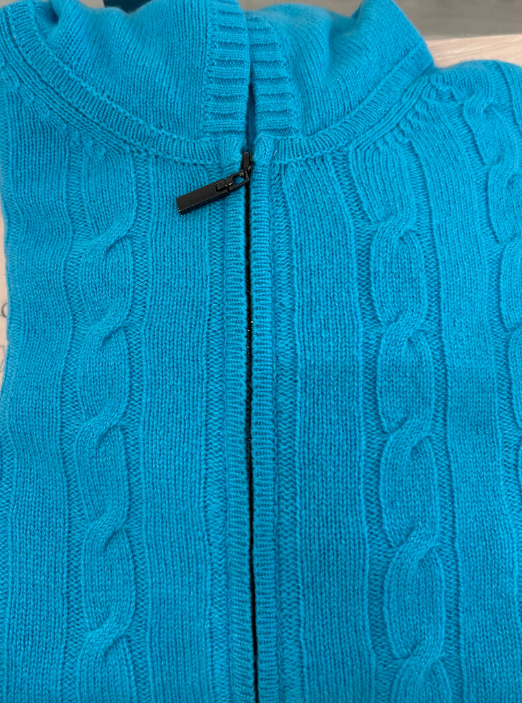 MORAY~ Cable cropped hooded boxy cardigan