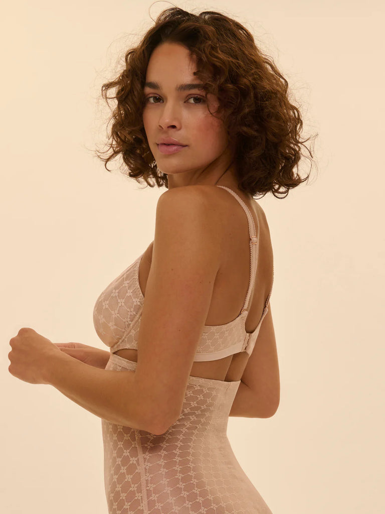 SIMONE PERELE~ Plume molded full cup bra