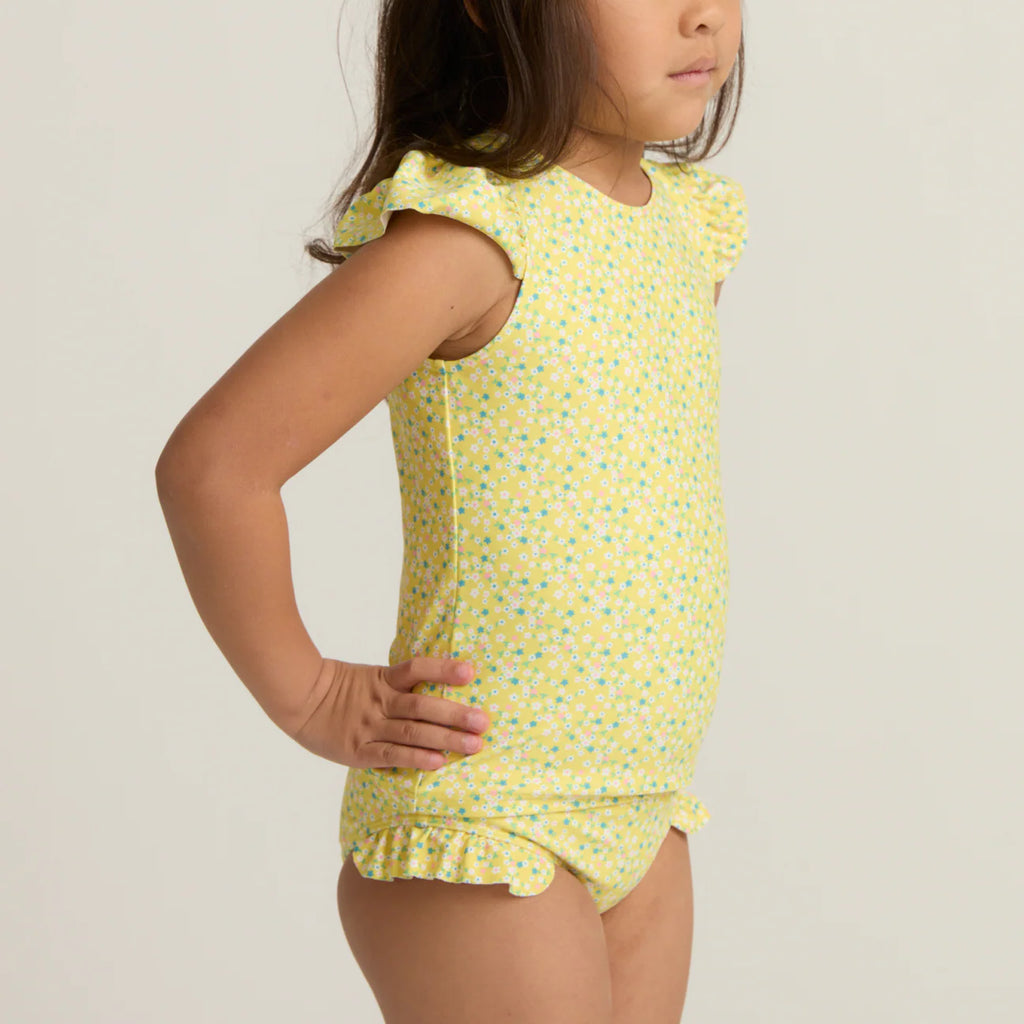 MINNOW~ Girls petite Fleur cap sleeve rashguard set