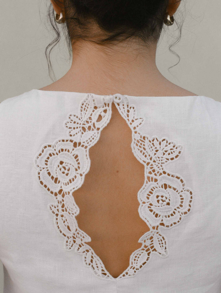 PEONY~ Embroidered mini keyhole dress
