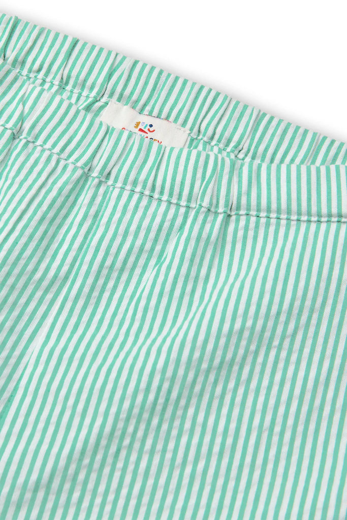 COPENHAGEN COLORS~ Seersucker shorts sporty