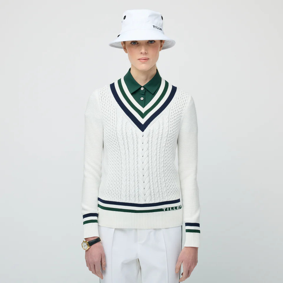 TILLEY~ Preppy deep V sweater