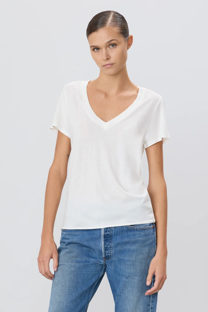 ETERNE~ V neck t-shirt 062