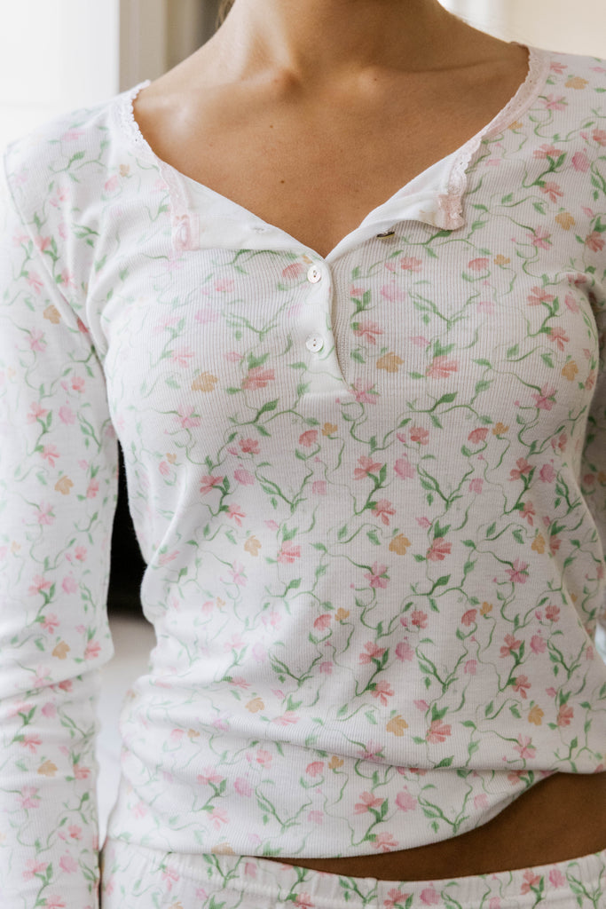 Tilly Fitted Long Sleeve Henley - Sweet Pea Print